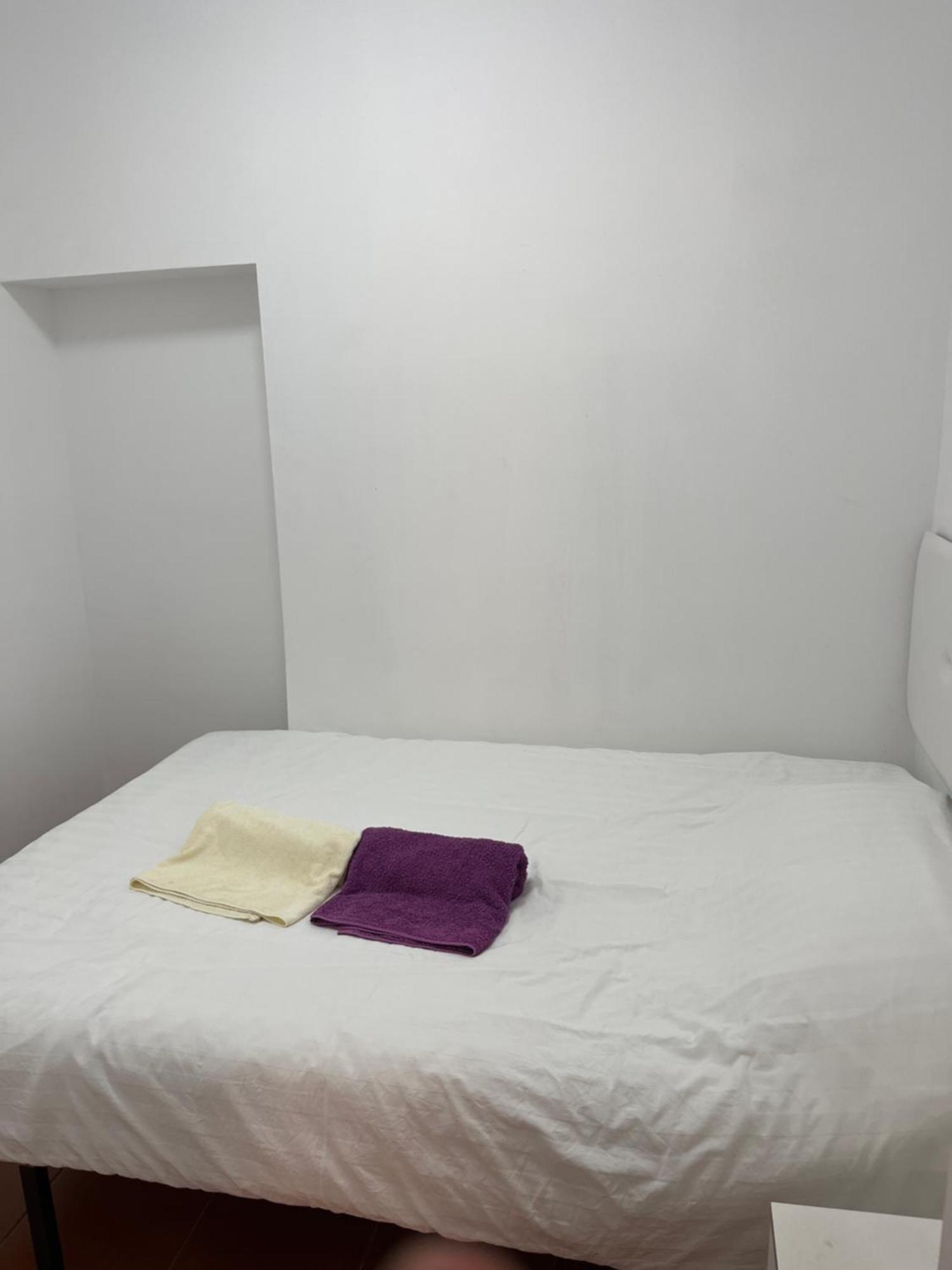 T2 2 Bedroom Flat In Arroios Lisbon Luaran gambar
